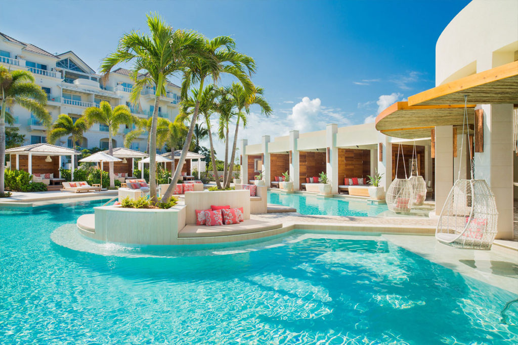 luxury resorts turks and caicos